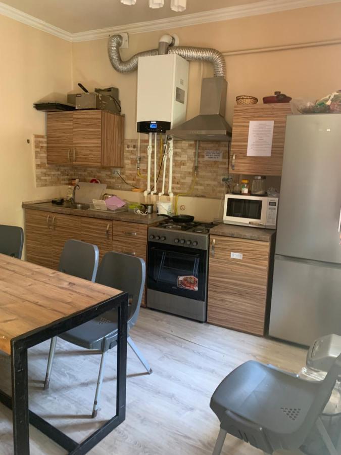 Hostel יירבאן מראה חיצוני תמונה