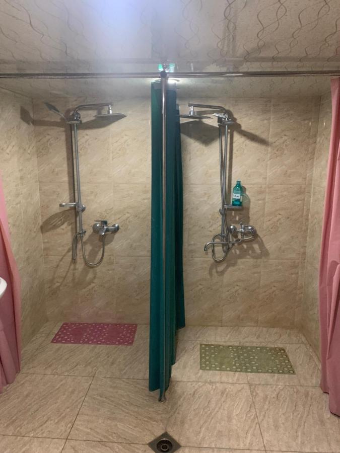Hostel יירבאן מראה חיצוני תמונה