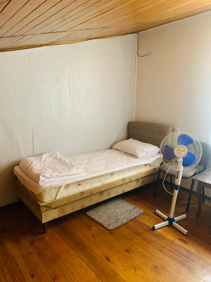 Hostel יירבאן מראה חיצוני תמונה