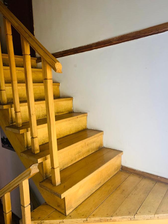 Hostel יירבאן מראה חיצוני תמונה